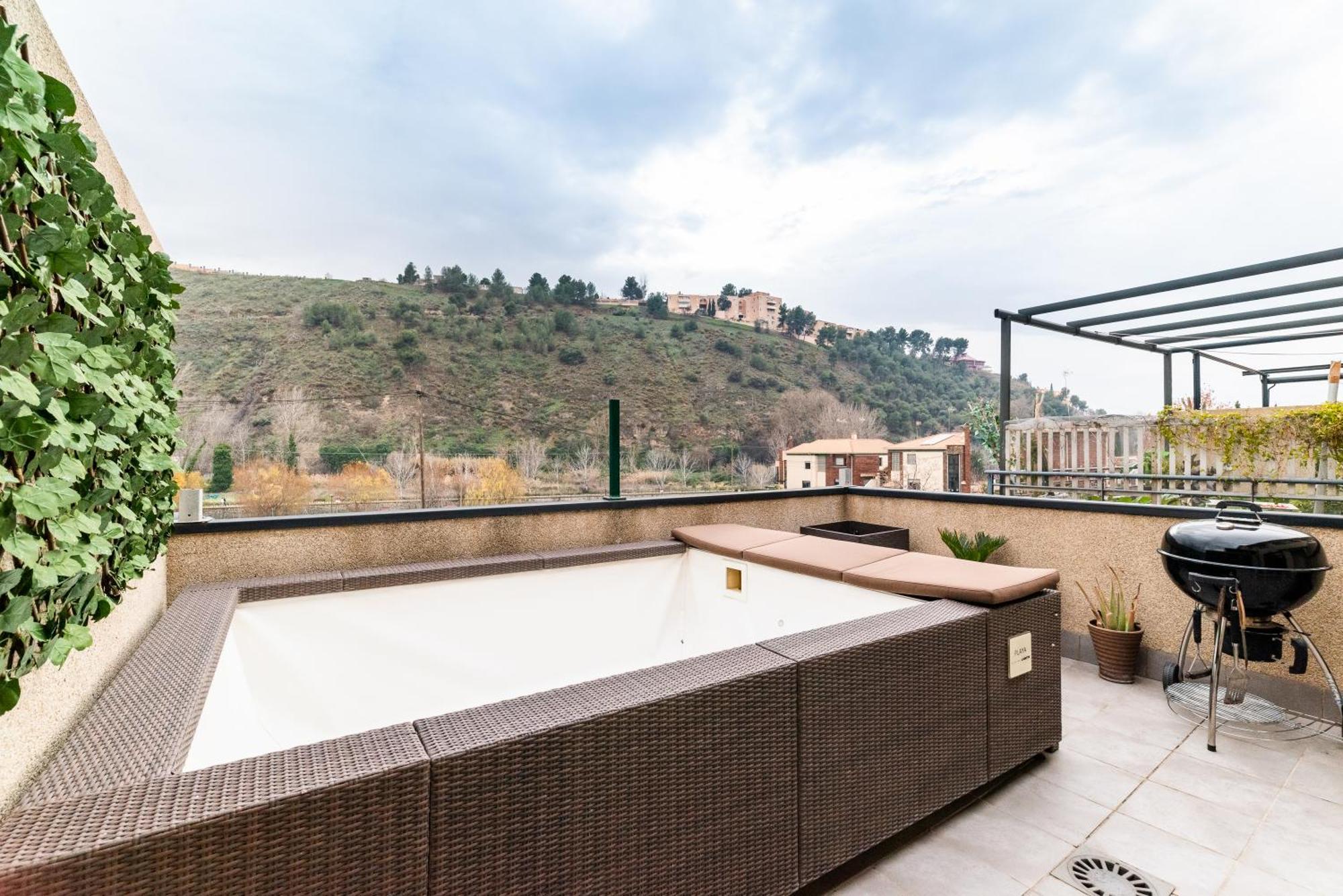 El Generalife Cerca Centro Y Sierra Nevada Con Piscina Y Barbacoa Y Parking Gratis Lejlighed Granada Eksteriør billede